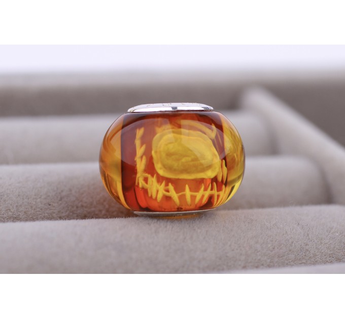 Jack  Skellinghton Amber Bead