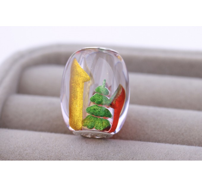 Chronicles Crystal Carved Bead "Christmas Ville"  