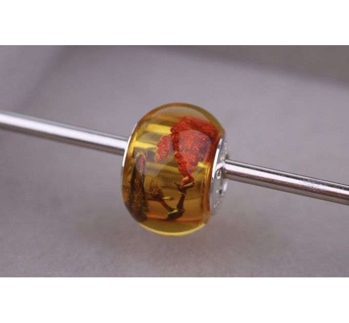 Amber Bead “Iris Flower”