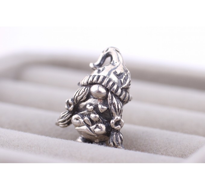 Silver Charm "Gnome Girl with Love Letter"