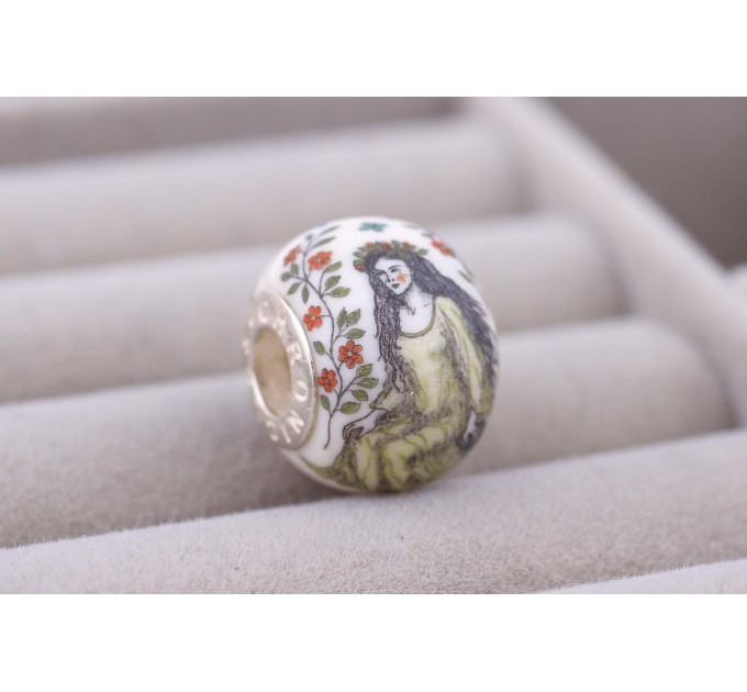  Scrimshaw Bead "Ukrainian Mavka"