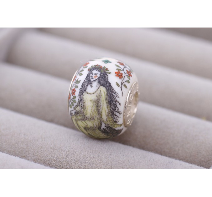  Scrimshaw Bead "Ukrainian Mavka"