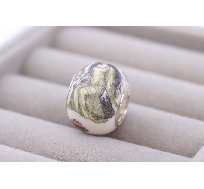  Scrimshaw Bead "Ukrainian Mavka"