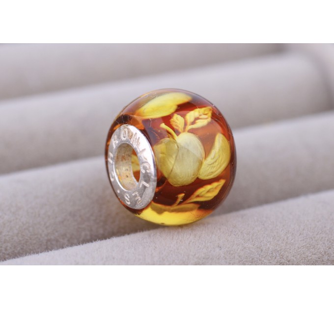 Amber Bead "Ripe Apples" 