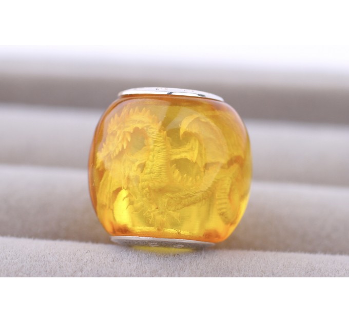 Amber Bead "Fire-breathing Dragon"