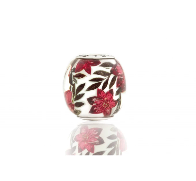 Christmas flower| Hand carved charm | Christmas collection